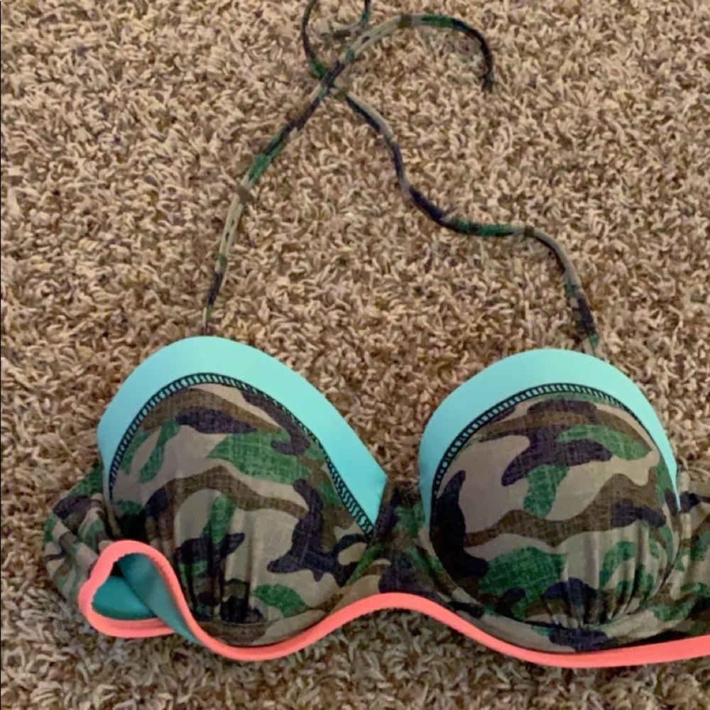 Bikini top